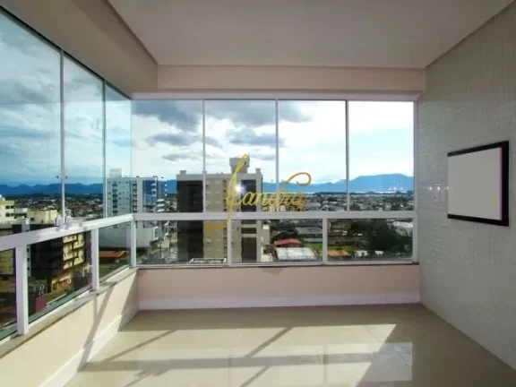 Imagem Apartamento com tres dormitórios Zona Nova