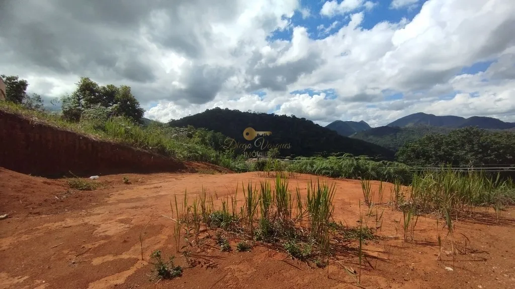 Imagem Terreno em Condomínio para Venda em Teresópolis / RJ no bairro Albuquerque