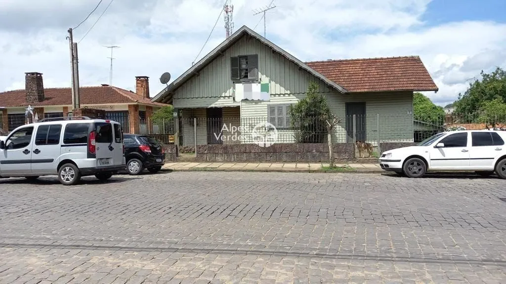 Imagem Terreno à venda, 1600 m2 por R$ 1.600.000,00 - Centro - Canela/RS