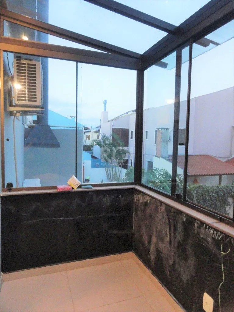 Imagem Casa para Venda - 165m², 3 dormitórios, sendo 3 suites, 1 vaga - Hípica
