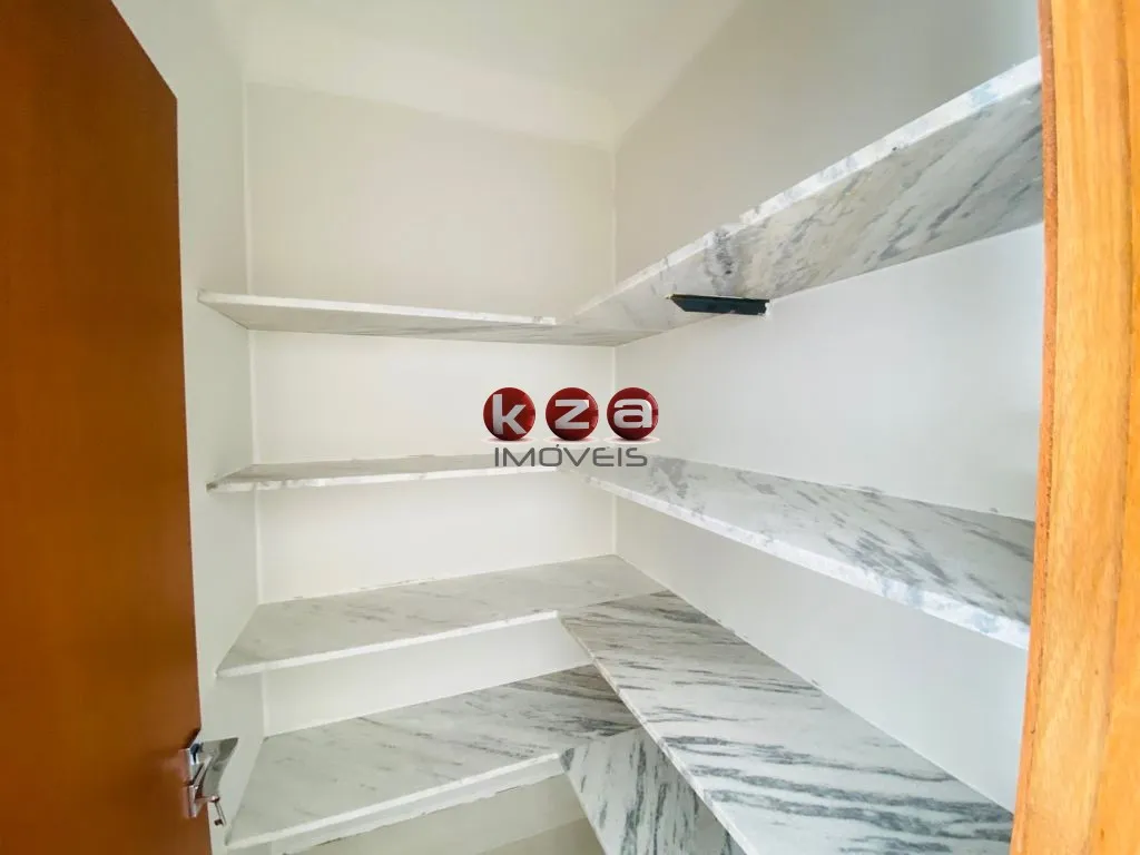 Imagem Imperdível oportunidade: Casa de luxo no condomínio Tabapuã, Valinhos-SP, 3 suítes, 2 salas, 5 banheiros, 4 vagas, 200m².