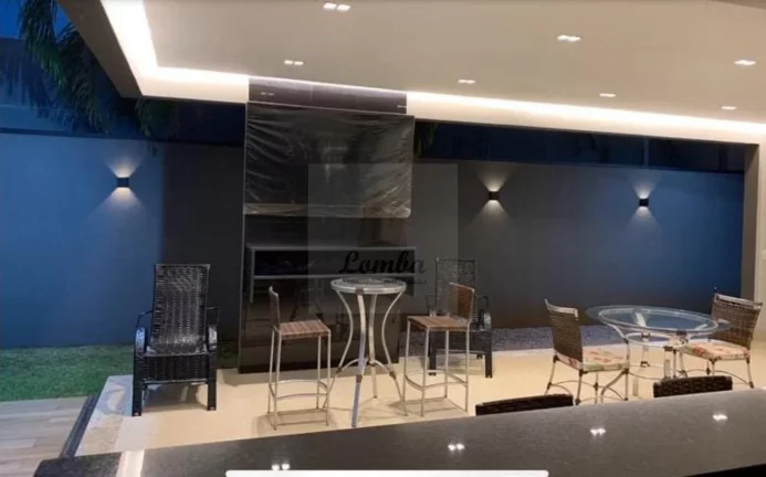 Imagem Casa de Luxo no Condomínio Villa Jardim - 4 Suítes, 3 Salas e 355 m² - Cuiabá-MT