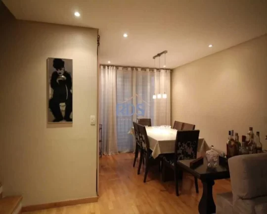 Imagem Vende casa em condomínio fechado na Vila Andrade