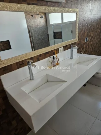 Imagem Sobrado de Alto Padrão à Venda ? Condomínio Real Park | Sumaré

Excelente oportunidade para quem...