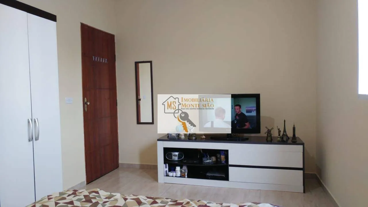 Imagem Sobrado com 4 dormitórios à venda, 190 m² por R$ 530.000,00 - Cidade Soberana - Guarulhos/SP