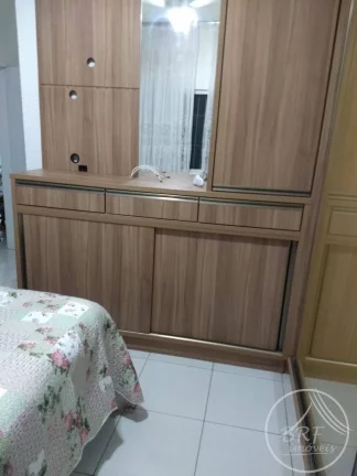 Imagem Vendo Excelente Casa de Alvenaria na Praia do Meio Palhoça SC