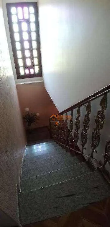 Imagem Sobrado com 3 dormitórios à venda, 155 m² por R$ 720.000,00 - Parque Continental - Guarulhos/SP