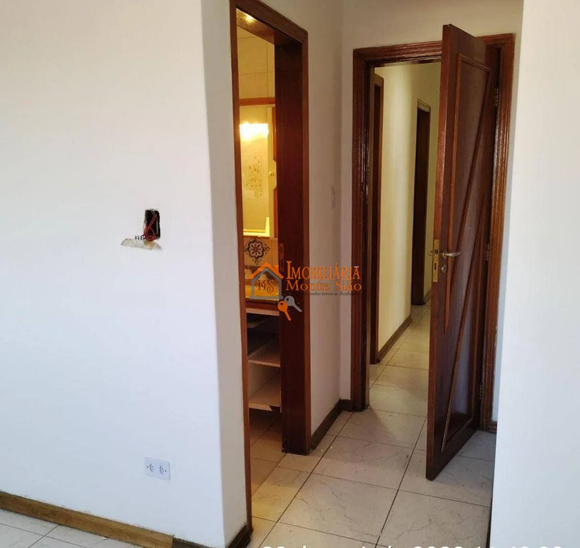 Imagem Casa com 4 dormitórios à venda, 380 m² por R$ 1.200.000,00 - Ponte Grande - Guarulhos/SP