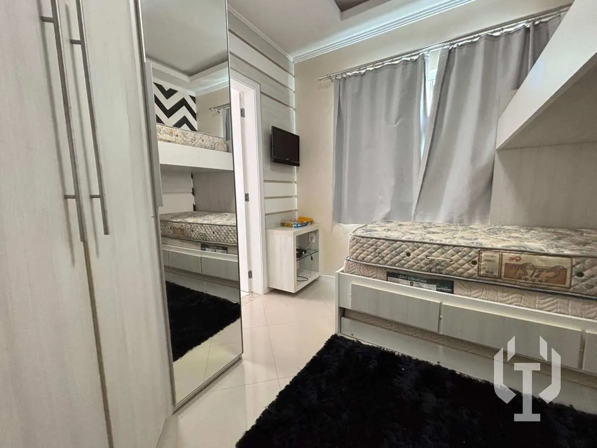 Imagem Apartamento à venda, no Tatiane Delagnello -, em Itapema, Meia Praia, com 3 quartos, 140m2