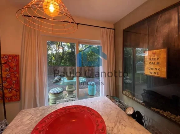 Imagem Casa à venda em condomínio próximo ao Shopping Granja Viana