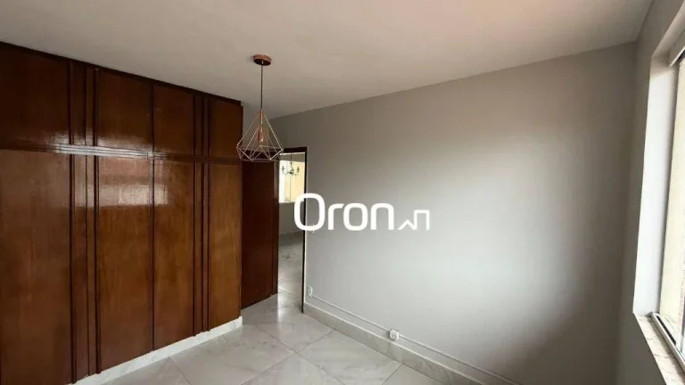 Imagem Sobrado à venda, 165 m² por R$ 660.000,00 - Parque Anhangüera - Goiânia/GO