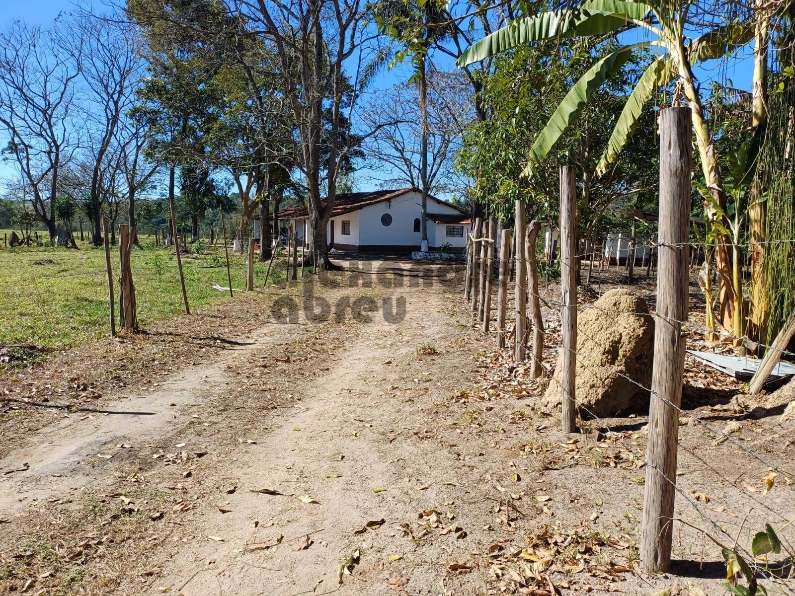 Imagem Sitio com terreno de 4 alqueires ou 96.800 m² à venda