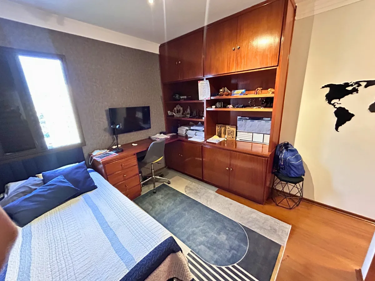 Imagem Apartamento para locação em Chácara Santo Antônio (Zona Leste) com 3 quartos, sendo 1 suíte, 155m2