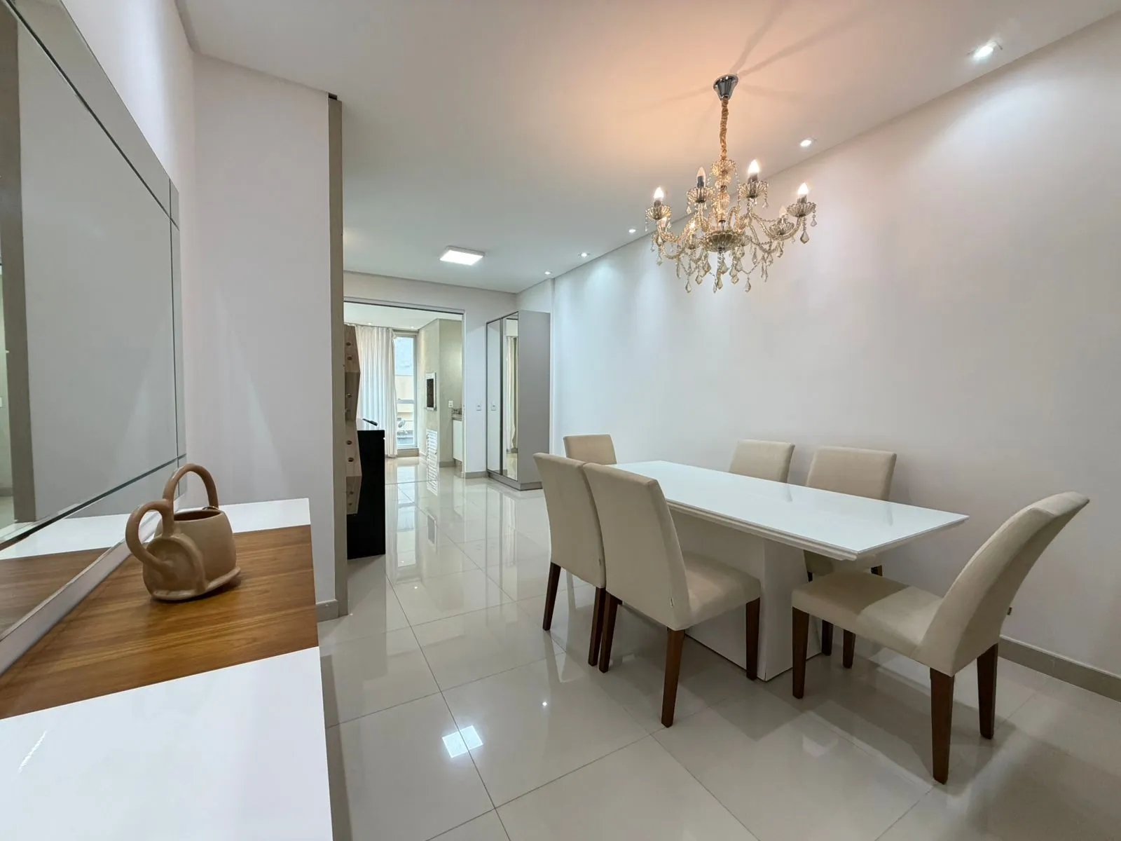 Imagem Apartamento com vista para o mar à venda com 142m2 por R$ 2.350.000,00