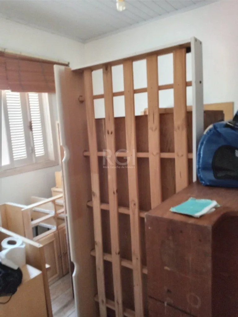 Imagem Casa para Venda - 384m², 3 dormitórios, sendo 1 suites, 3 vagas - Teresópolis
