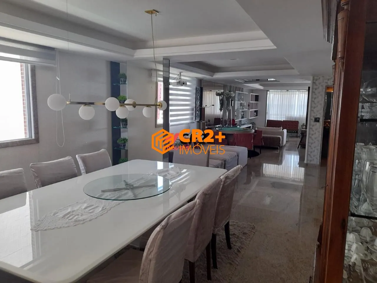 Imagem Apartamento a Venda 290m² com 3 Quartos, 3 Suítes, escritório e Dce no bairro Pi