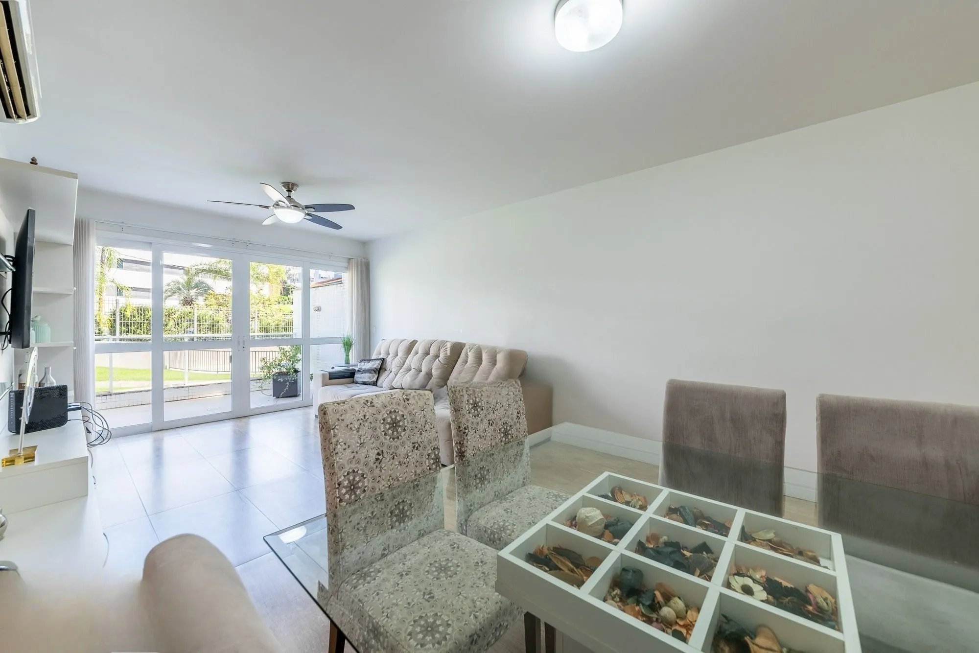 Imagem Apartamento Garden à venda com 3 quartos, 108m², 1 suíte, 2 vagas, Avenida Doutor Nilo Peçanha no bairro Chácara das Pedras