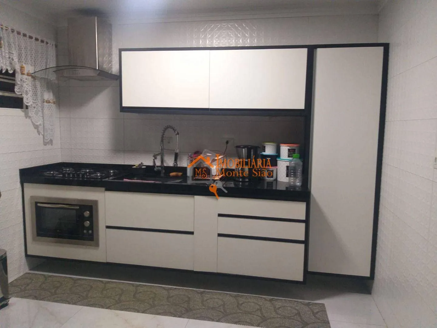 Imagem Sobrado com 3 dormitórios à venda, 315 m² por R$ 1.200.000,00 - Vila Galvão - Guarulhos/SP