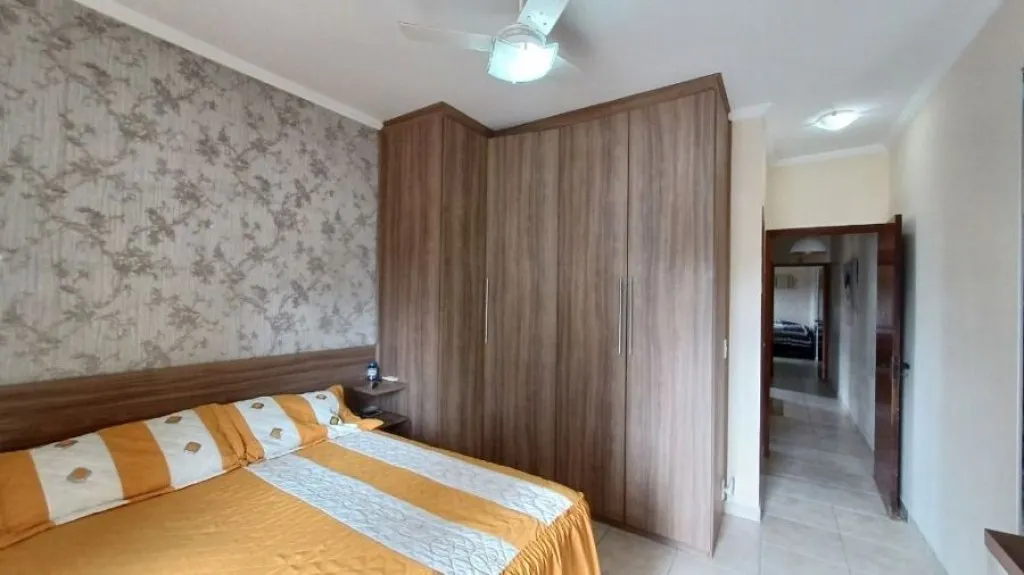 Imagem CASA COM 120,00 m² - GUILHERMINA - PRAIA GRANDE SP