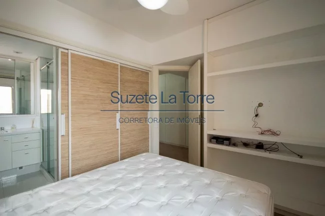 Imagem Lindo apartamento com 100 m² área útil. Acesso rápido a Av. Marginal Pinheiros, Av. Luís Carlos...