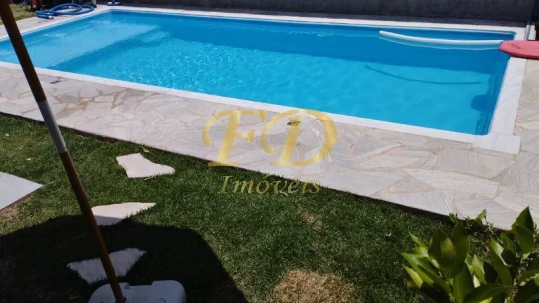 Imagem Casa de Campo c/ Piscina em Condomínio em Atibaia