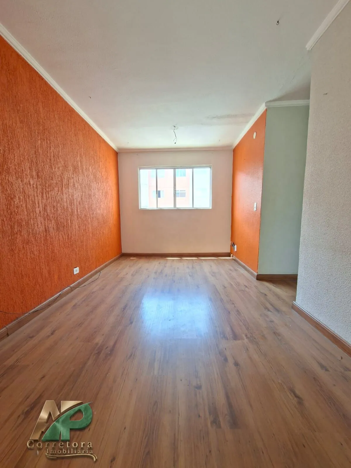 Imagem Apartamento à Venda em Taboão da Serra: 2 Dormitórios no Condomínio Vale dos Pinheiros