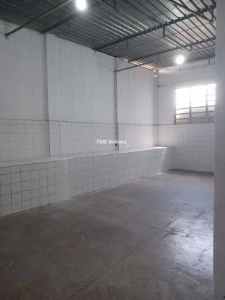 Imagem Galpão com 875m2 na Vila Guarani.