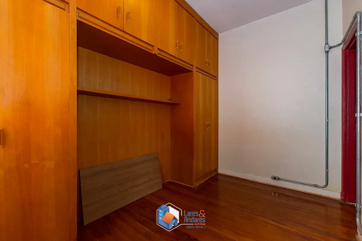 Imagem Casa para venda em Pinheiros com 2 quartos, 100m²
