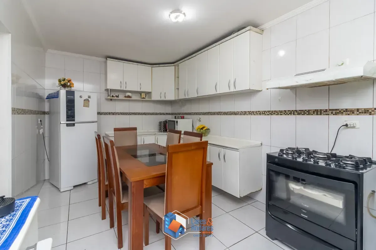 Imagem Sobrado para venda em Vila Itaberaba com 5 quartos, sendo 1 suíte, 220m²