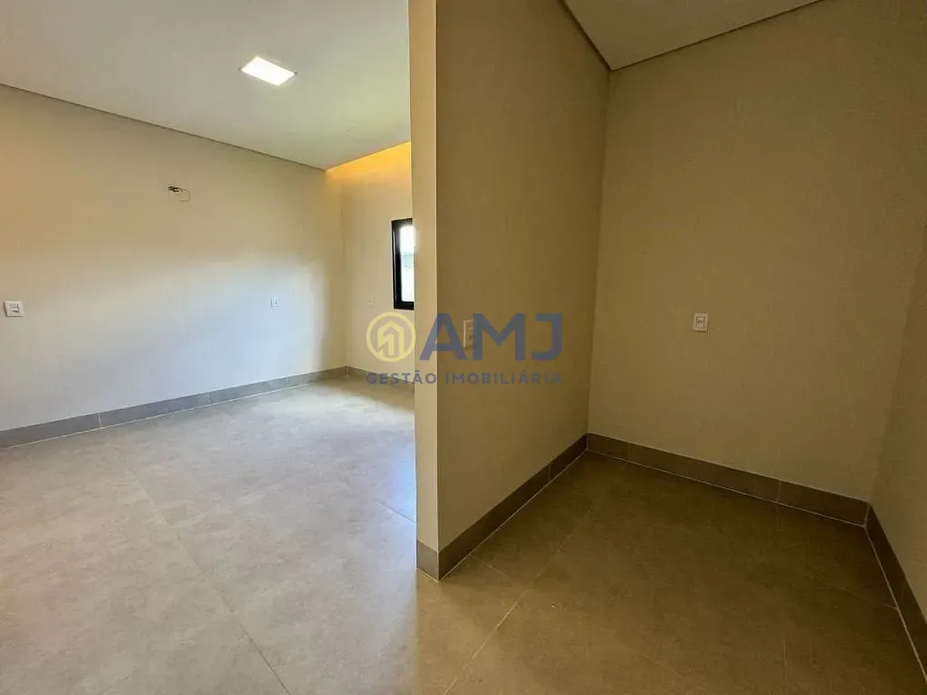 Imagem Venda de Casa de Alto Padrão no Terras Alpha 1 - Senador Canedo