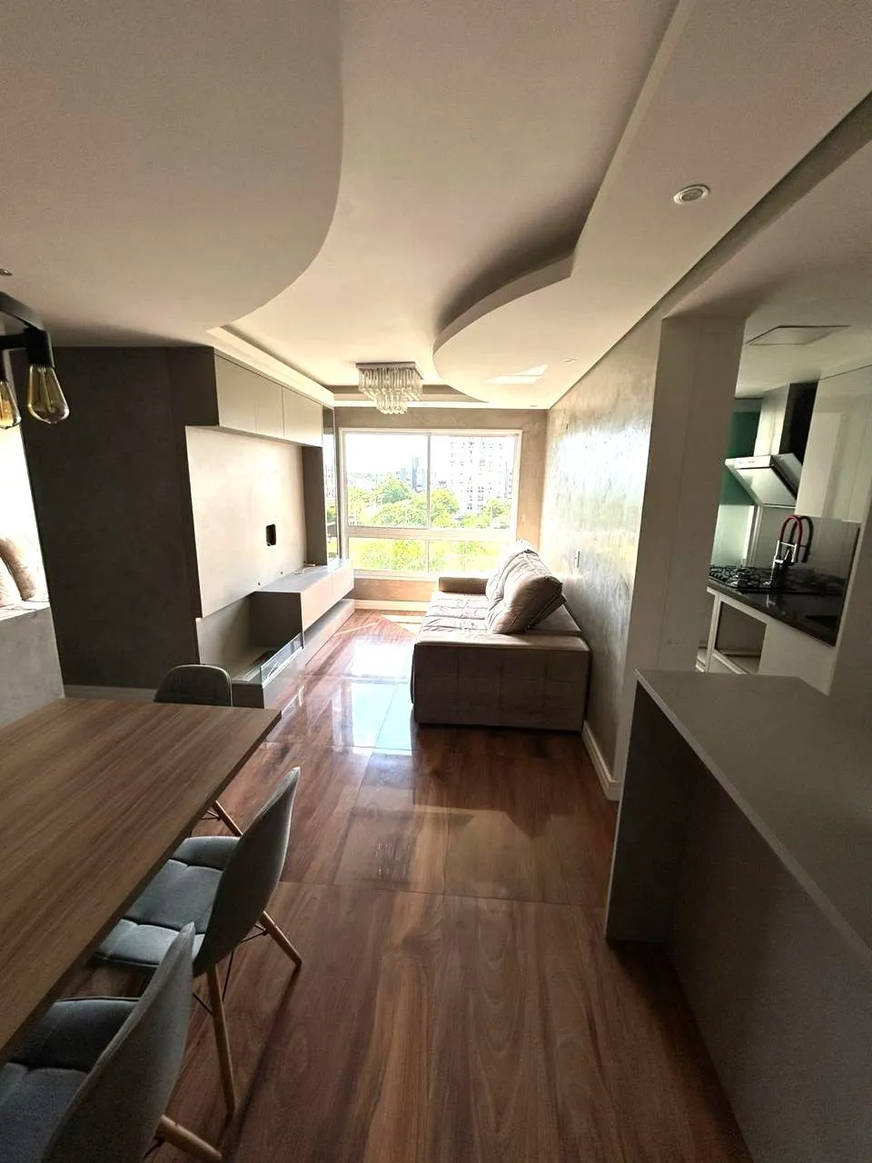 Imagem Apartamento no Sarandi de 3 dormitórios e 2 vagas
