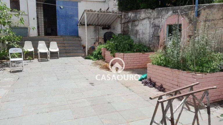 Imagem Casa com 6 dormitórios à venda, 400 m² por R$ 900.000,00 - Serra - Belo Horizonte/MG