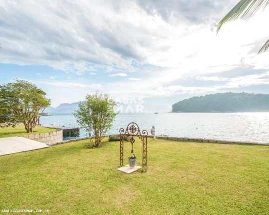 Imagem Casa Frente Mar para Temporada em Angra dos Reis / RJ no bairro Porto Real