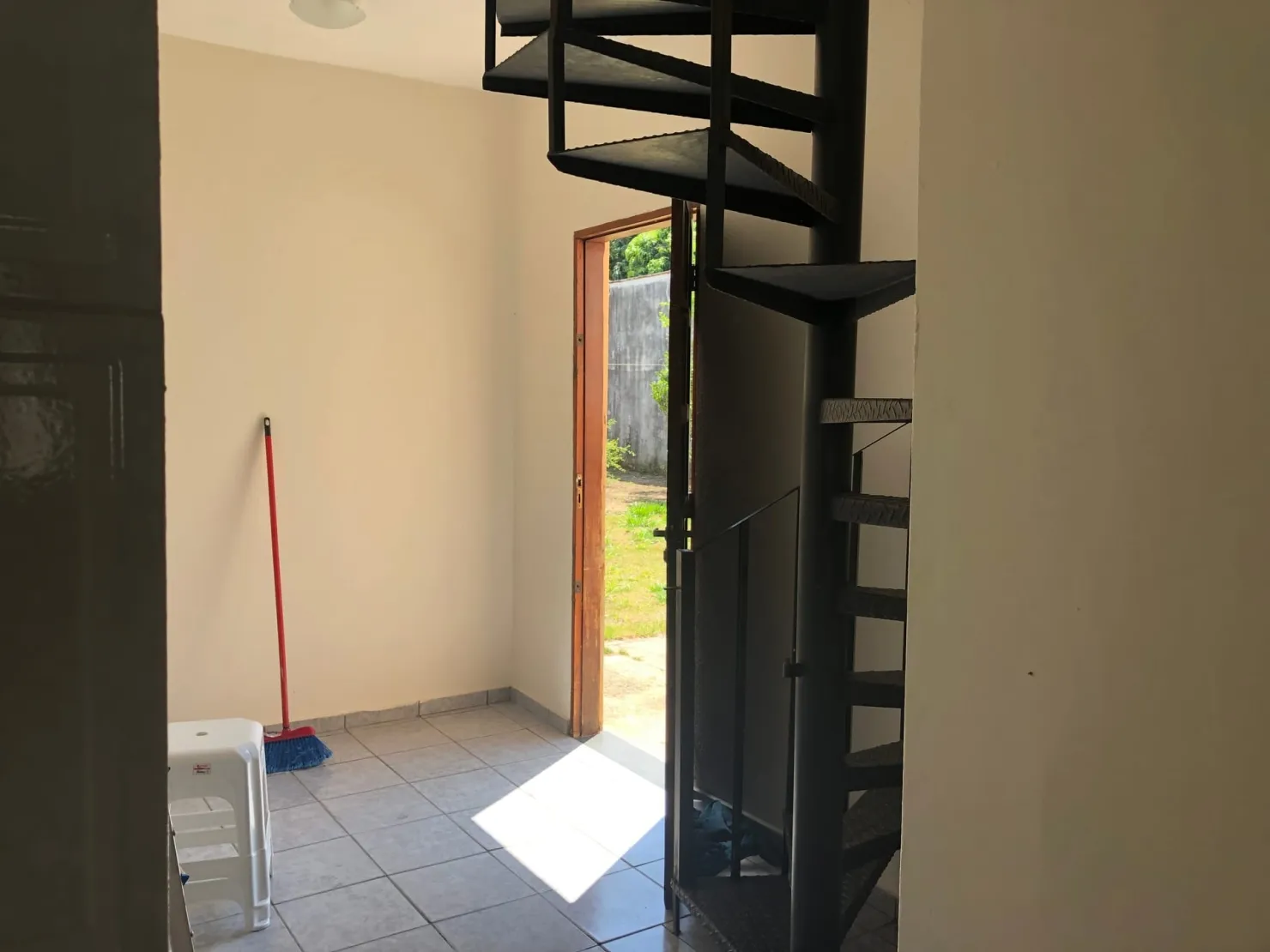 Imagem Casa à venda 6 Quartos, 2 Suites, 4 Vagas, 720M², Jardim Residencial Doutor Lessa, Pindamonhangaba - SP