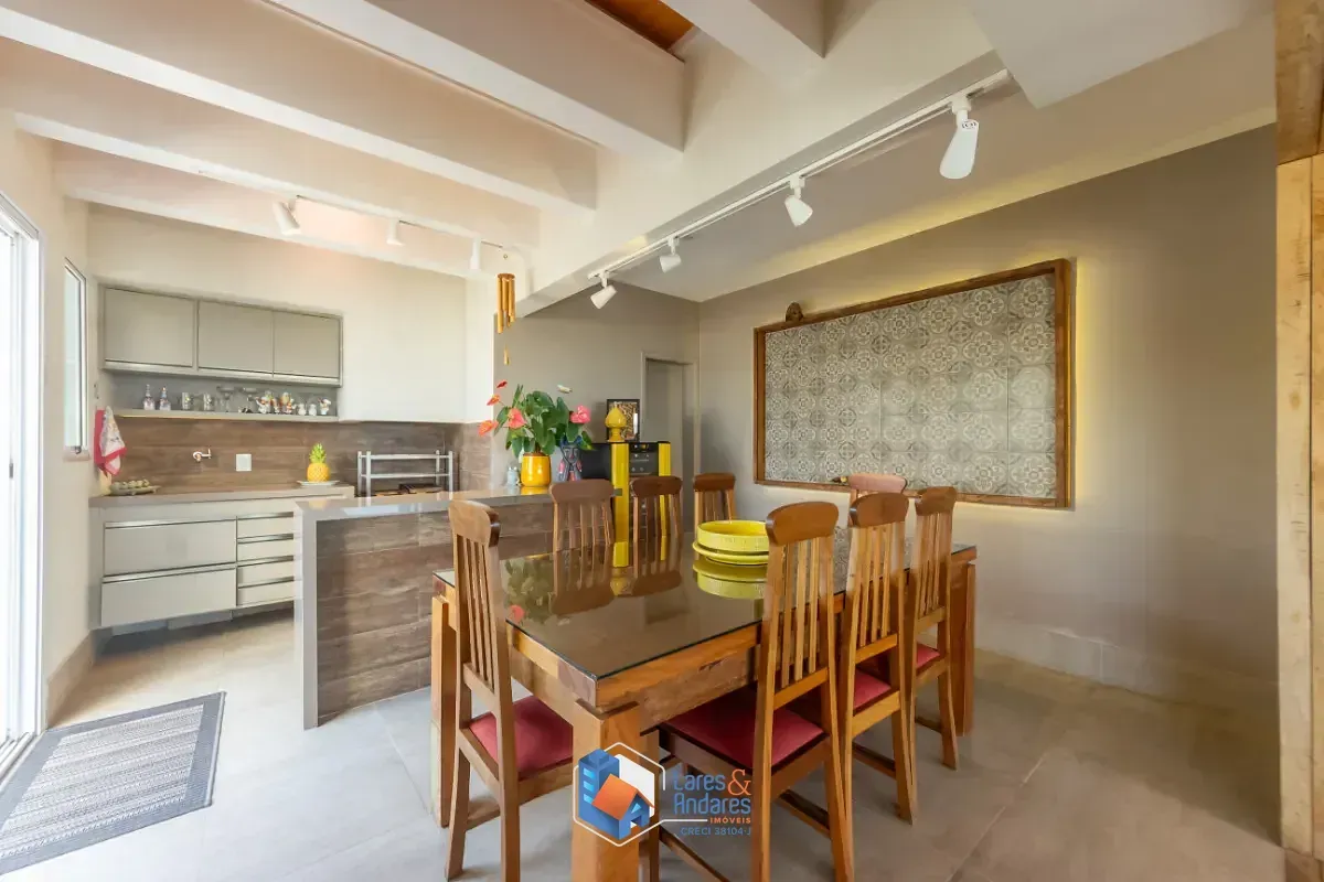 Imagem Cobertura para venda em Chácara Santo Antônio (Zona Sul) com 3 quartos, sendo 3 suítes, 285m²