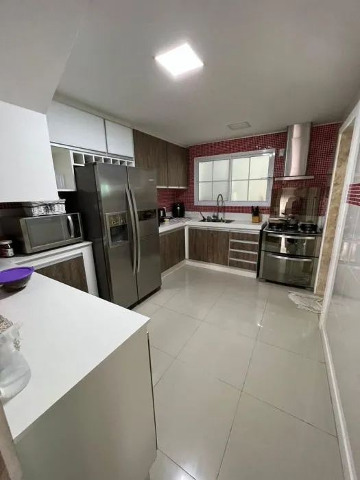 Imagem Jardins de Monet: casa triplex 260 m² e 4 quartos