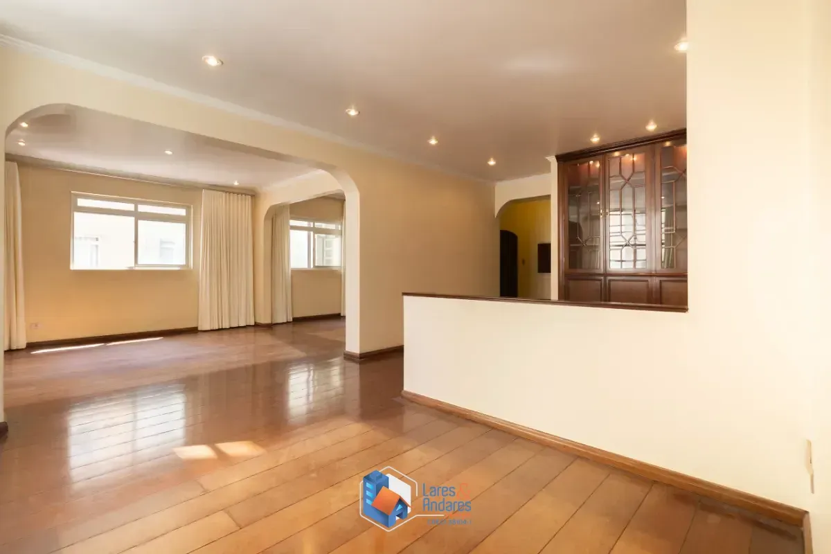 Foto do imóvel Apartamento para venda em Bela Vista com 3 quartos, 169m² em Rua Cincinato Braga