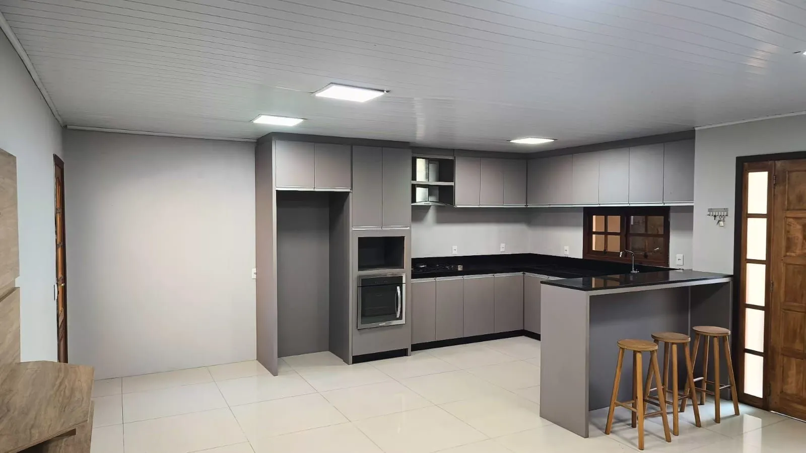 Imagem Casa à venda em Caxias do Sul, Santo Antônio, com 3 quartos, 130m2
