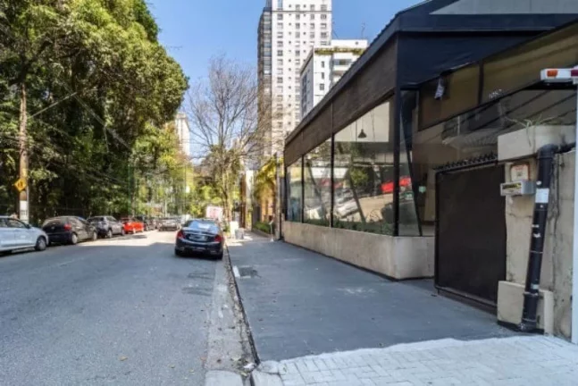 Imagem Imóvel comercial de alto padrão no Jardim Paulista: 5 salas, 6 banheiros, 3 vagas, 588m² - São Paulo-SP
