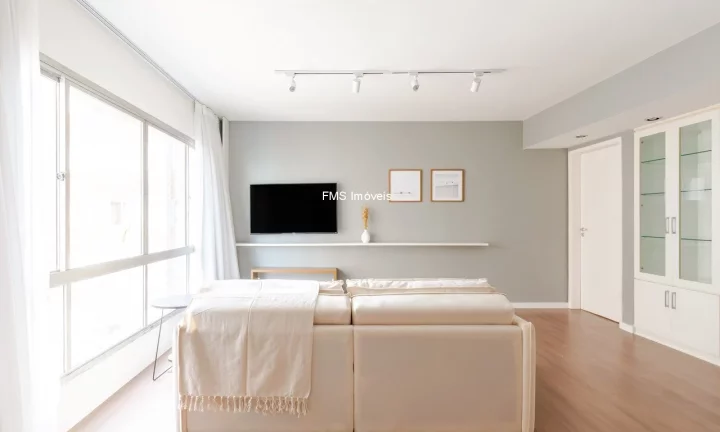 Imagem Apartamento para locação na Consolação com 4 quartos, 1 suíte, 1 sala, 3 banheiros, 2 vagas, 129m².