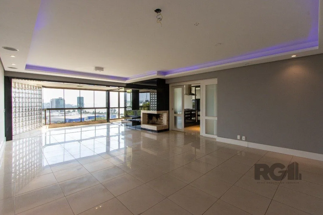 Imagem Apartamento para Venda - 200.1m², 3 dormitórios, sendo 3 suites, 5 vagas - Cristal