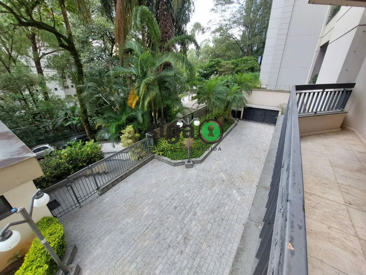 Imagem VENDE Apartamento na Vila Andrade (Região do Morumbi) com 4 Suítes, 4 Vagas + Depósito