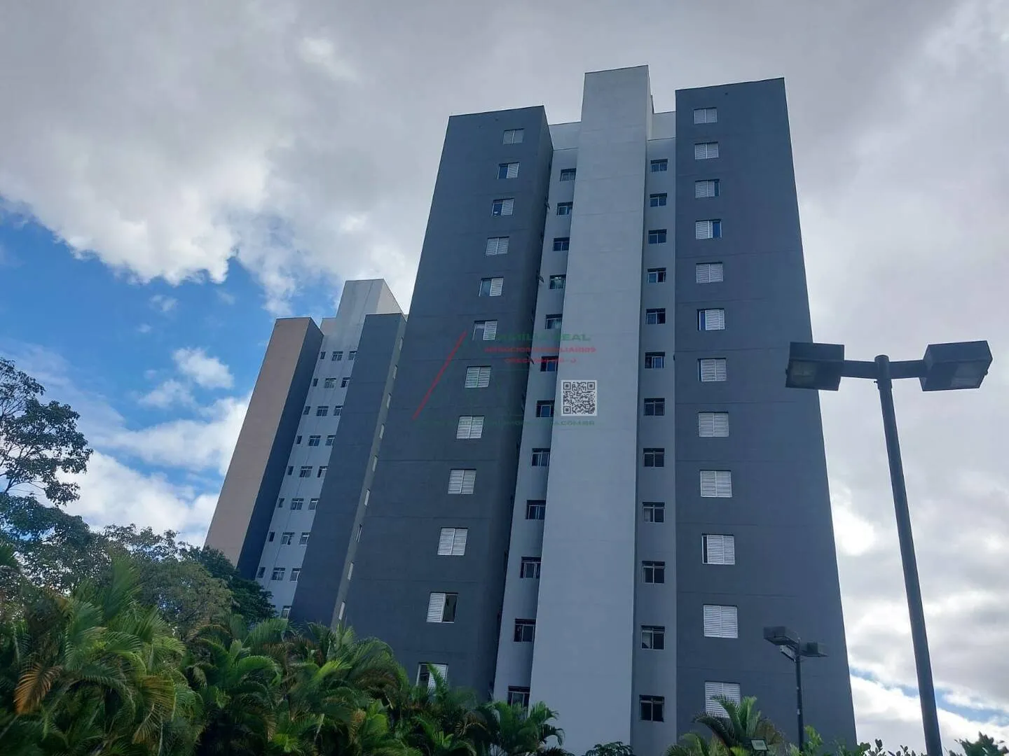 Imagem Apartamento à Venda, com 03 Dormitórios e 01 Vaga de Garagem