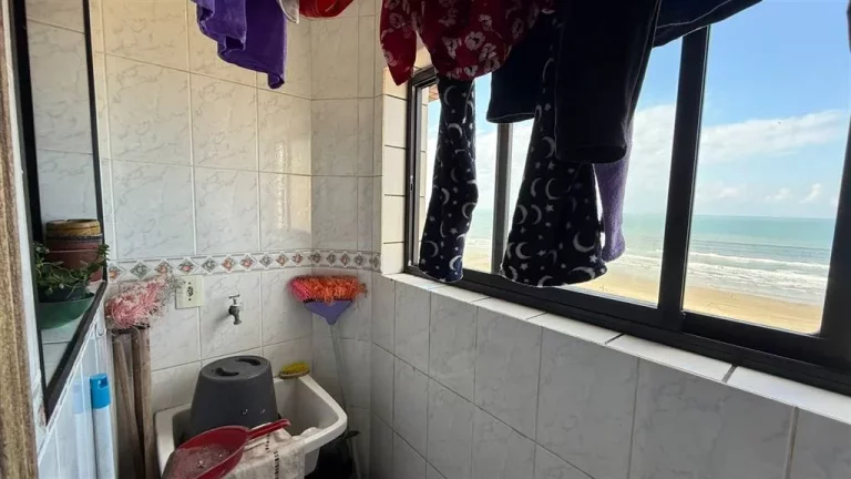 Imagem APARTAMENTO COM 53 m² - MIRIM - PRAIA GRANDE SP