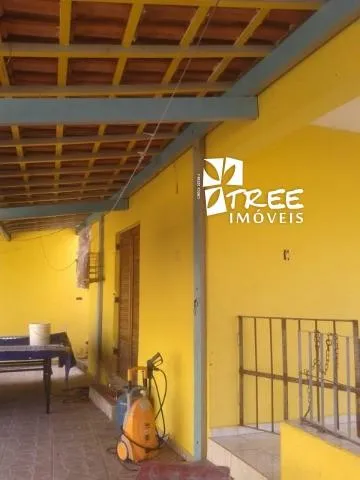 Imagem VENDA DE SOBRADO NO JARDIM REAL, EM ARUJÁ/SP, 540m² com 03 quartos, suíte com hidro, 03 salas, churrasqueira, varanda e 03 vagas. CONSULTE-NOS.