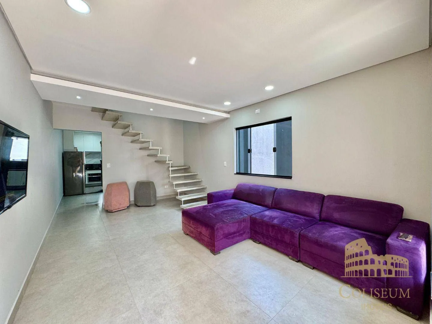 Imagem Casa com 3 dormitórios à venda por R$ 935.000,00 - Aviação - Praia Grande/SP