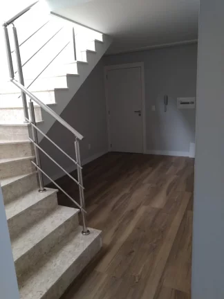 Imagem Apartamento Duplex 3 quartos sendo 3 suítes para venda no bairro Charqueadas em Caxias do Sul