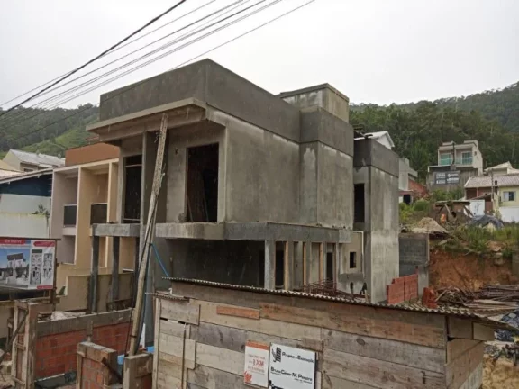 Imagem 3 DORM SENDO 1 SUÍTE COM 116 M² E PASSAGEM LATERAL - SÃO JOSÉ - SC