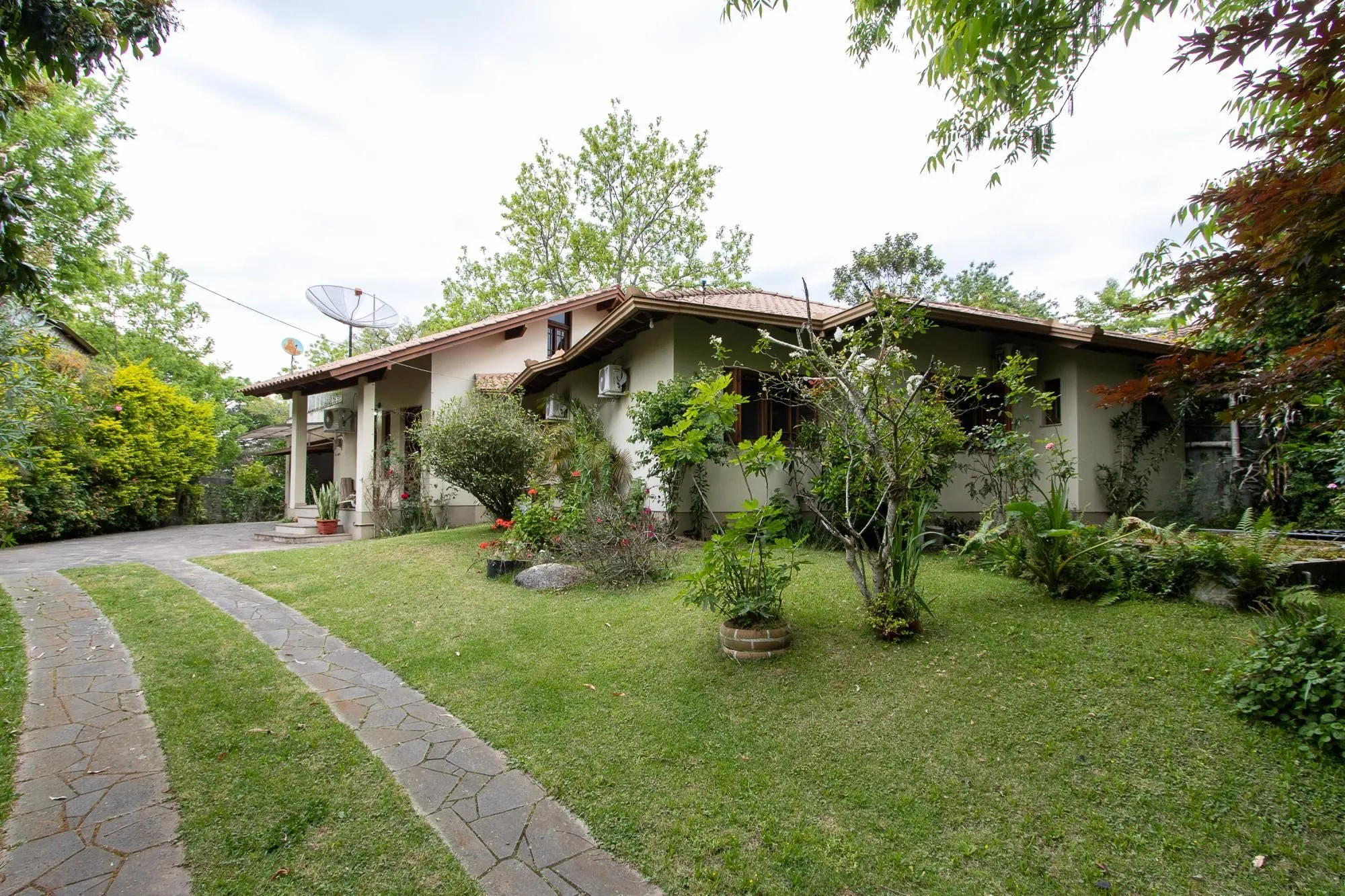 Imagem Casa térrea, nova, 3 quartos, 1 suite - Bairro Belém Velho