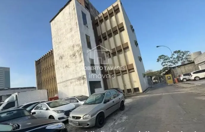 Imagem Prédio Inteiro de 7000m² no bairro Jurubatuba, em São Paulo